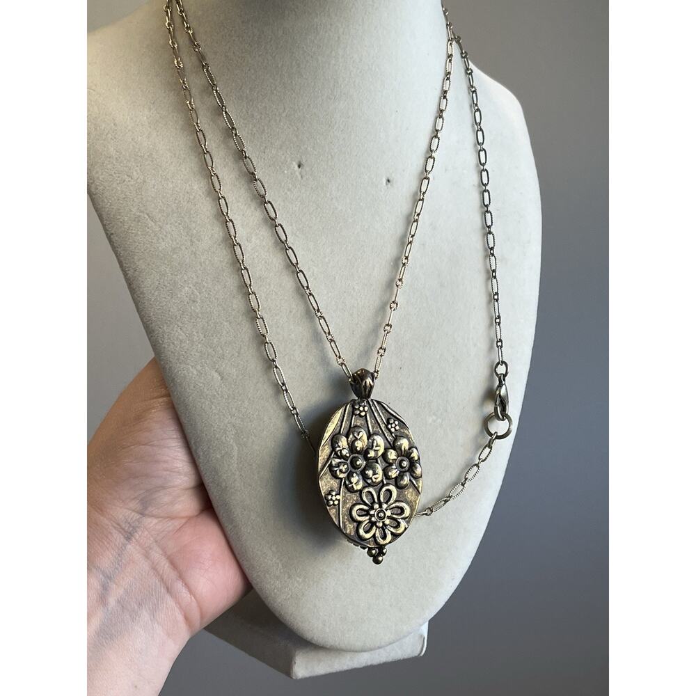 Vintage Antique Bronze Reversible Medallion Necklace Long Flower Domed Cage 40” - Picture 11 of 12